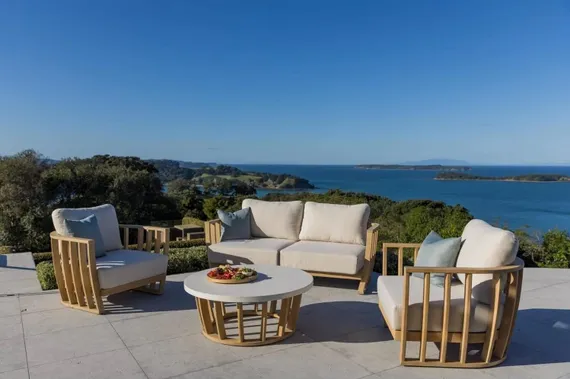 Комплект уличной мебели Woodland из массива эвкалипта, диван, 2 кресла, столик