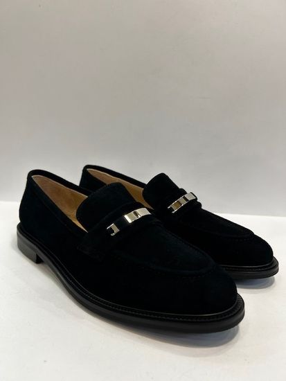 Лоферы женские