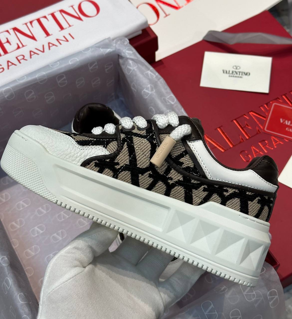Кеды Valentino
