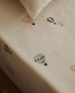 ZARA HOME ДЕТСКАЯ ПРОСТЫНЯ НА РЕЗИНКЕ С ПРИНТОМ, РАЗНОЦВЕТНЫЙ