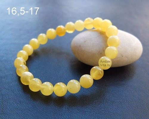 браслет из янтарных шариков