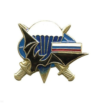 Значок мет. Летучая мышь (сбоку), парашют, 2 меча