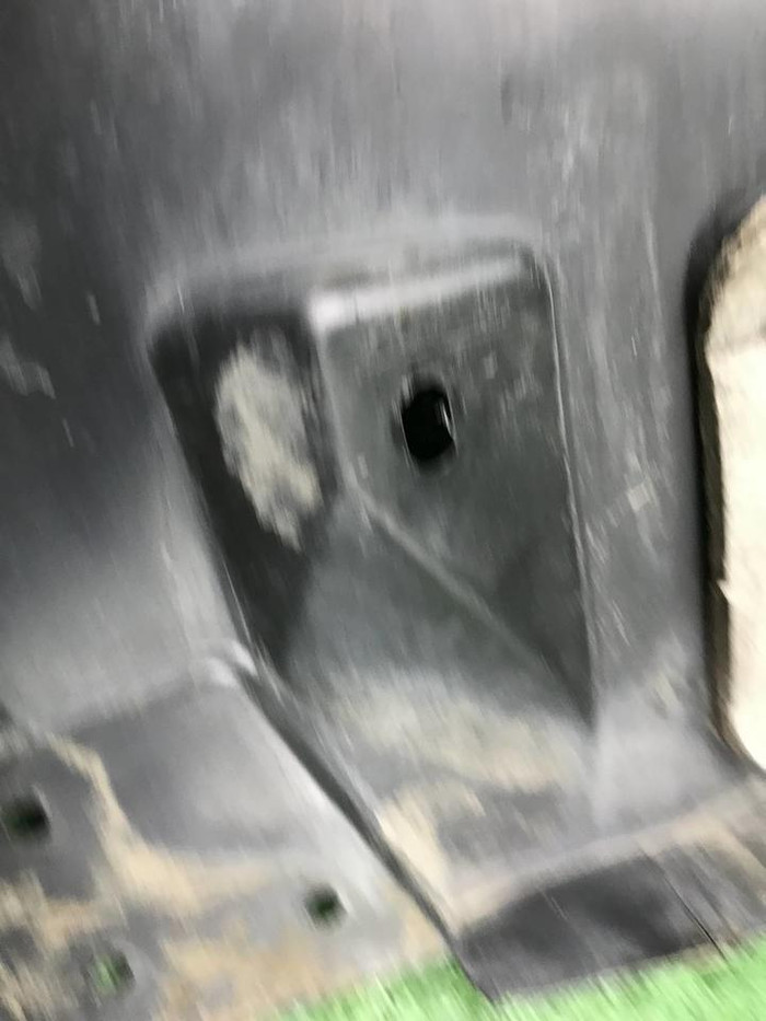 Подкрылок передний левый Mercedes GLE C292 (15-19)