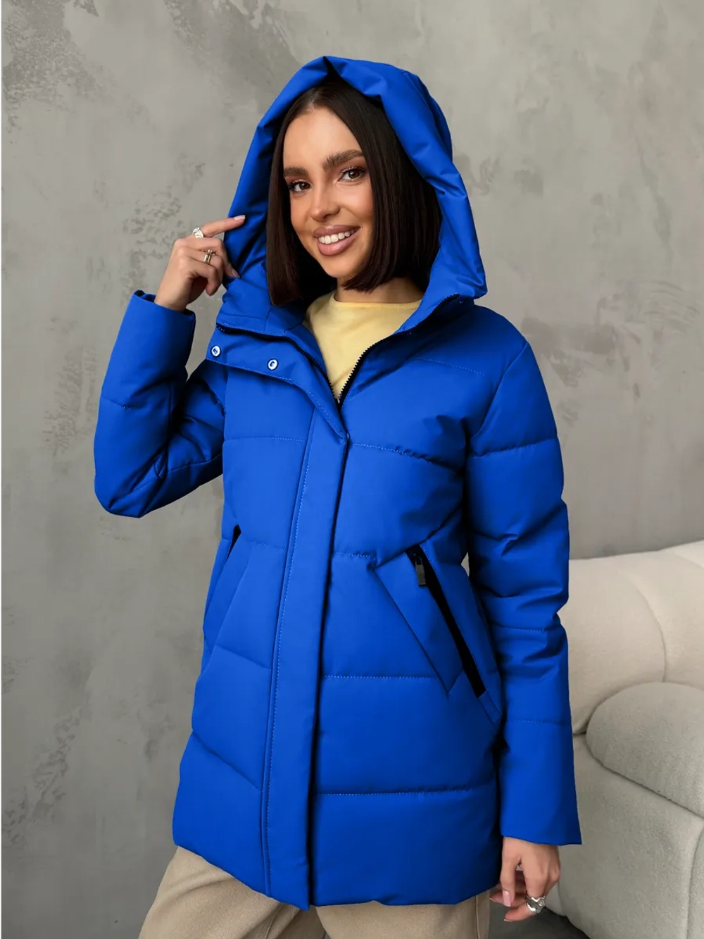 Куртка весенняя удлиненная с капюшоном