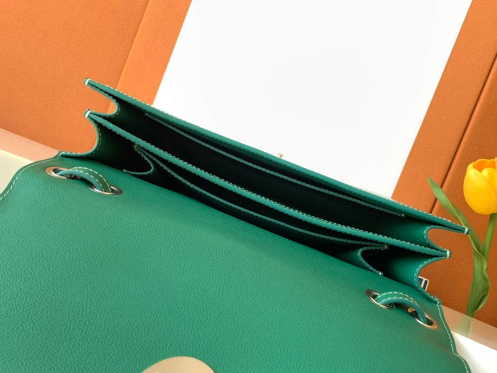 Goyard 233 Bag 25 cm