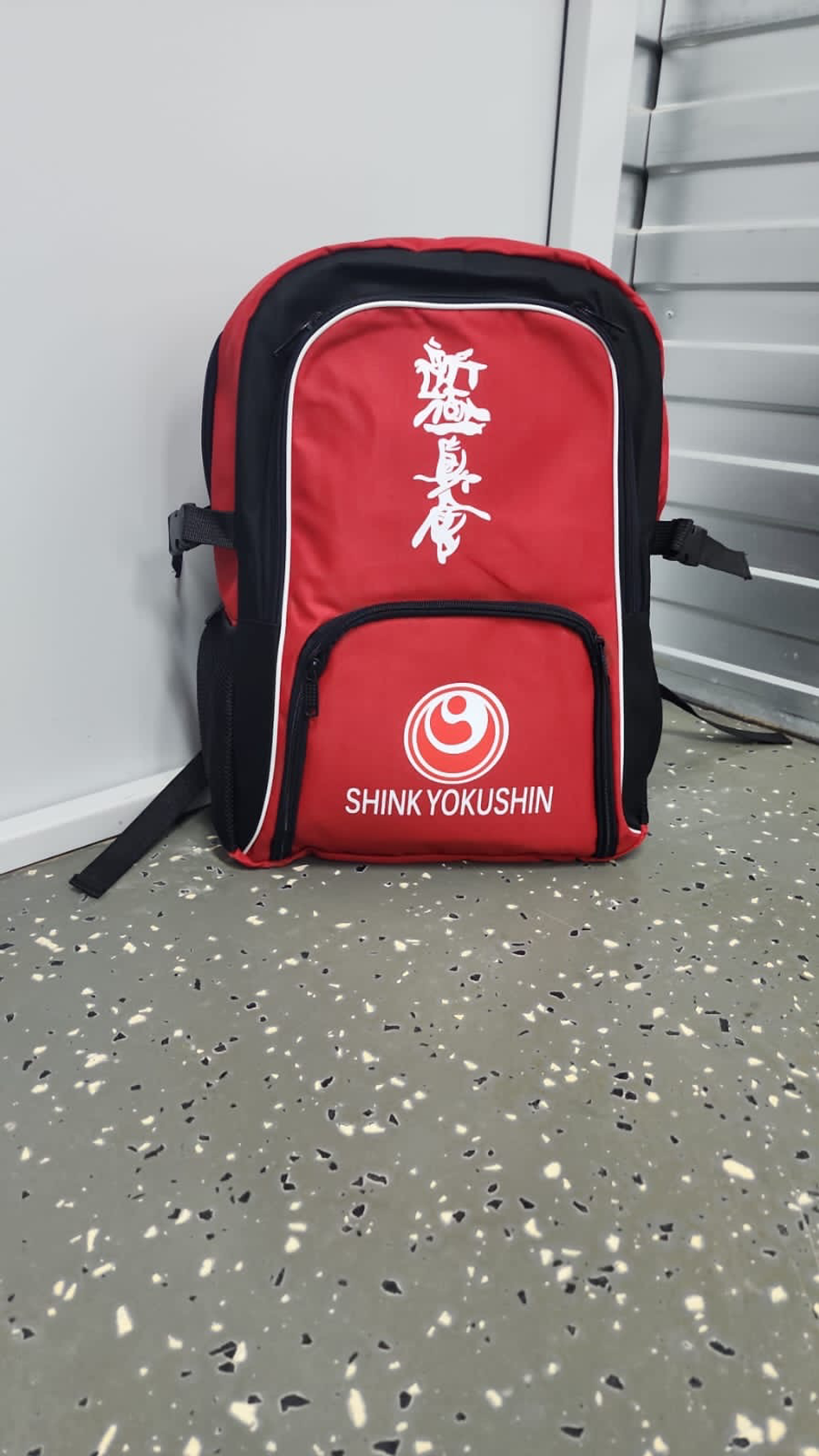 Рюкзак красный Shinkyokushinkai