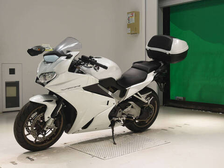 Honda VFR800F