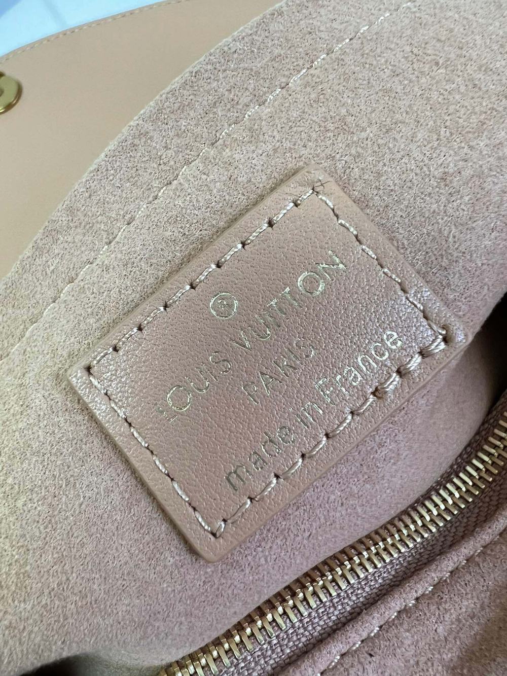 Louis Vuitton New Wave Chain Bag