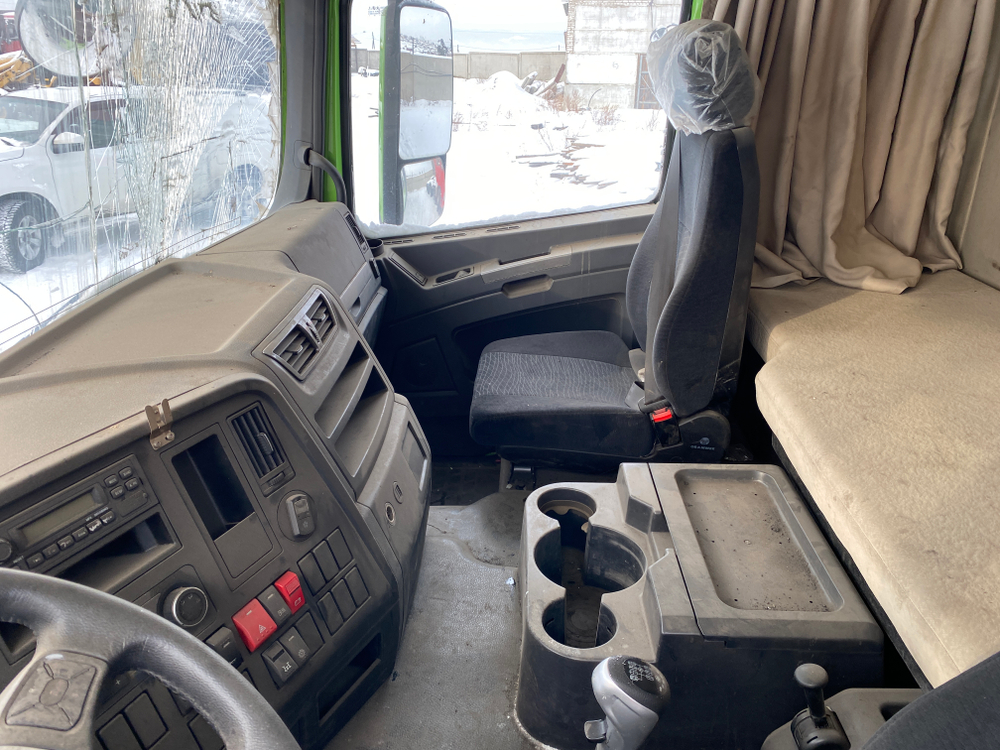 Shacman (Shaanxi) SX* 8x4 Самосвал SX33186W366C (Дизельный, 10,8 л, 441 л.с., МТ)