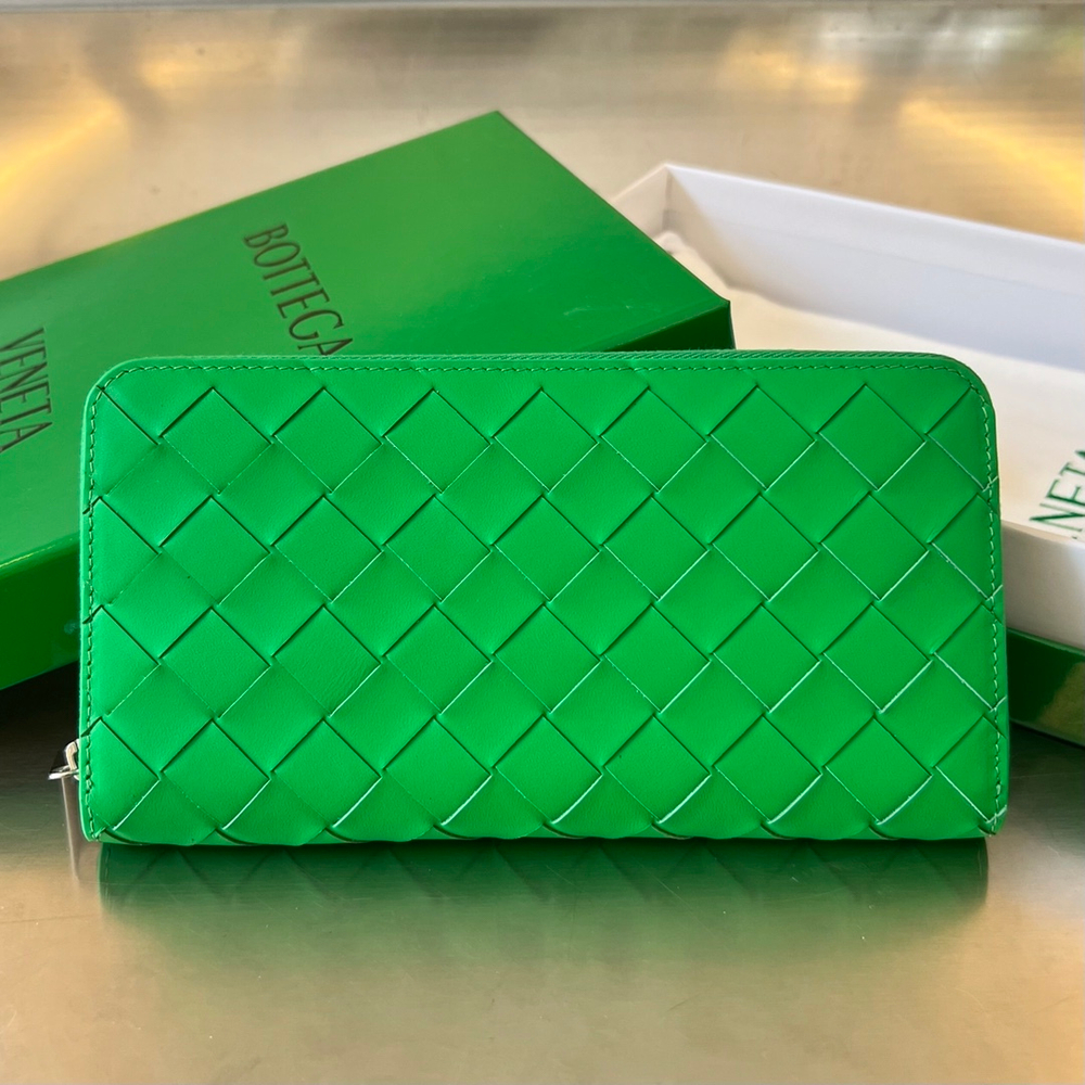 Bottega Veneta Zip Around Wallet