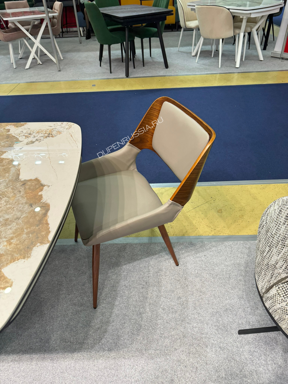 Стул JY1869 серый PU#047/орех/металл