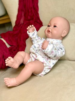 Кукла Berbesa виниловая 42см Martina (5501K)