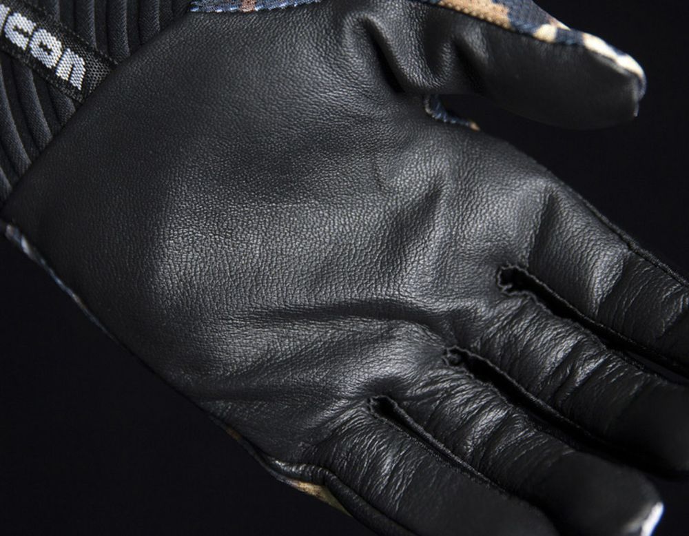 Cheeter Touchscreen 1000