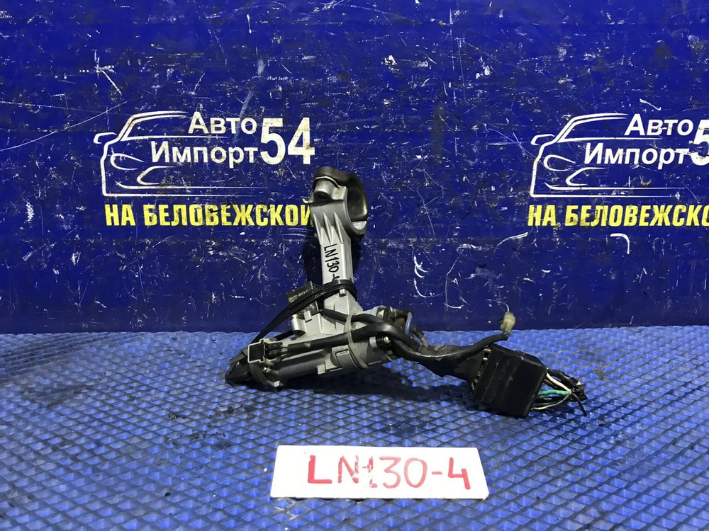 Замок зажигания TOYOTA HILUX SURF 1992