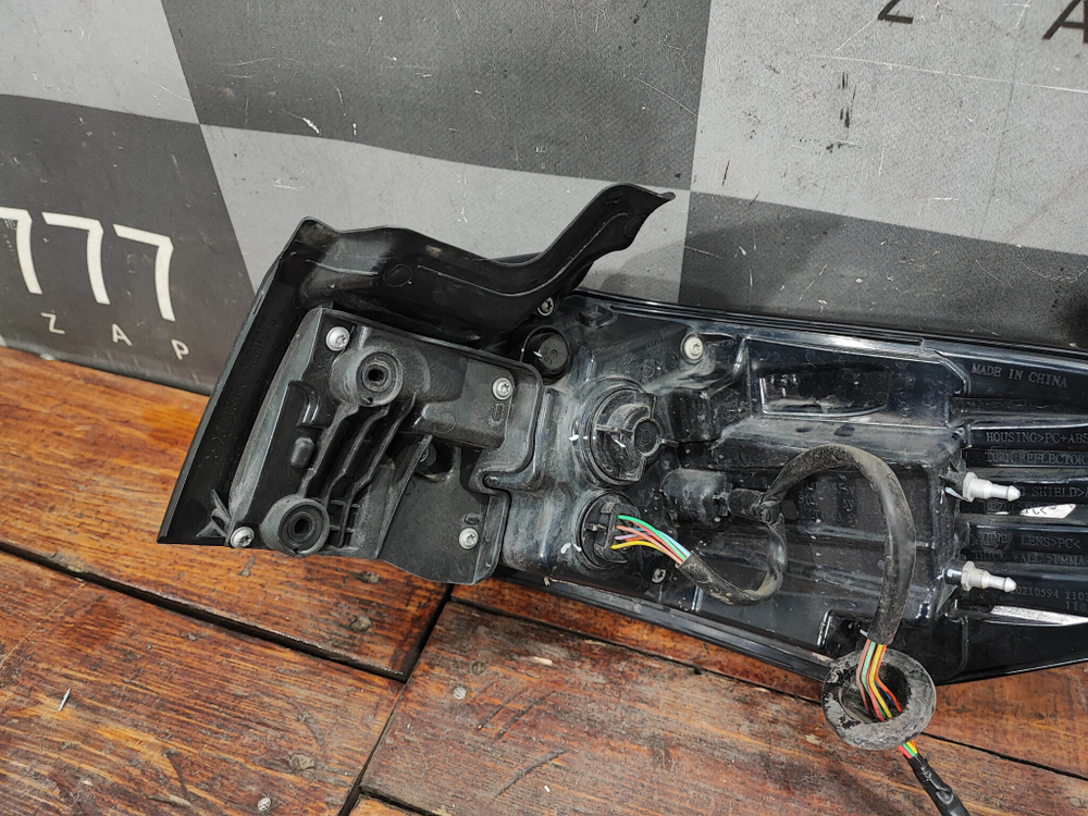 Фонарь задний левый Chery Tiggo 8 Pro Max 22-нв Б/У Оригинал 605000690AA