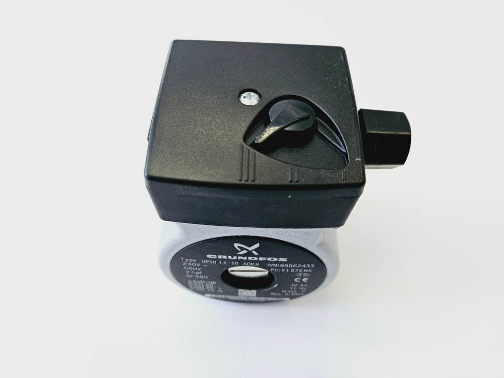 Двигатель циркуляционного насоса ARISTON Genus Plus (арт. 996613-1, 997006-1)