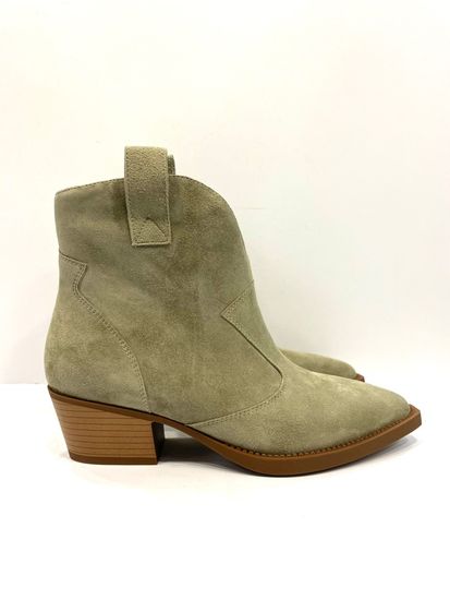 Казаки женские