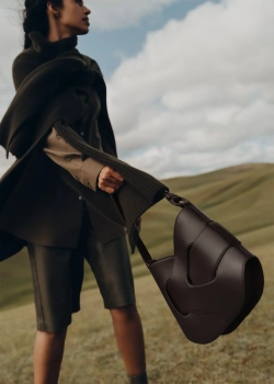 POLENE СУМКА NODDE HOBO, ТЕМНО-КОРИЧНЕВЫЙ