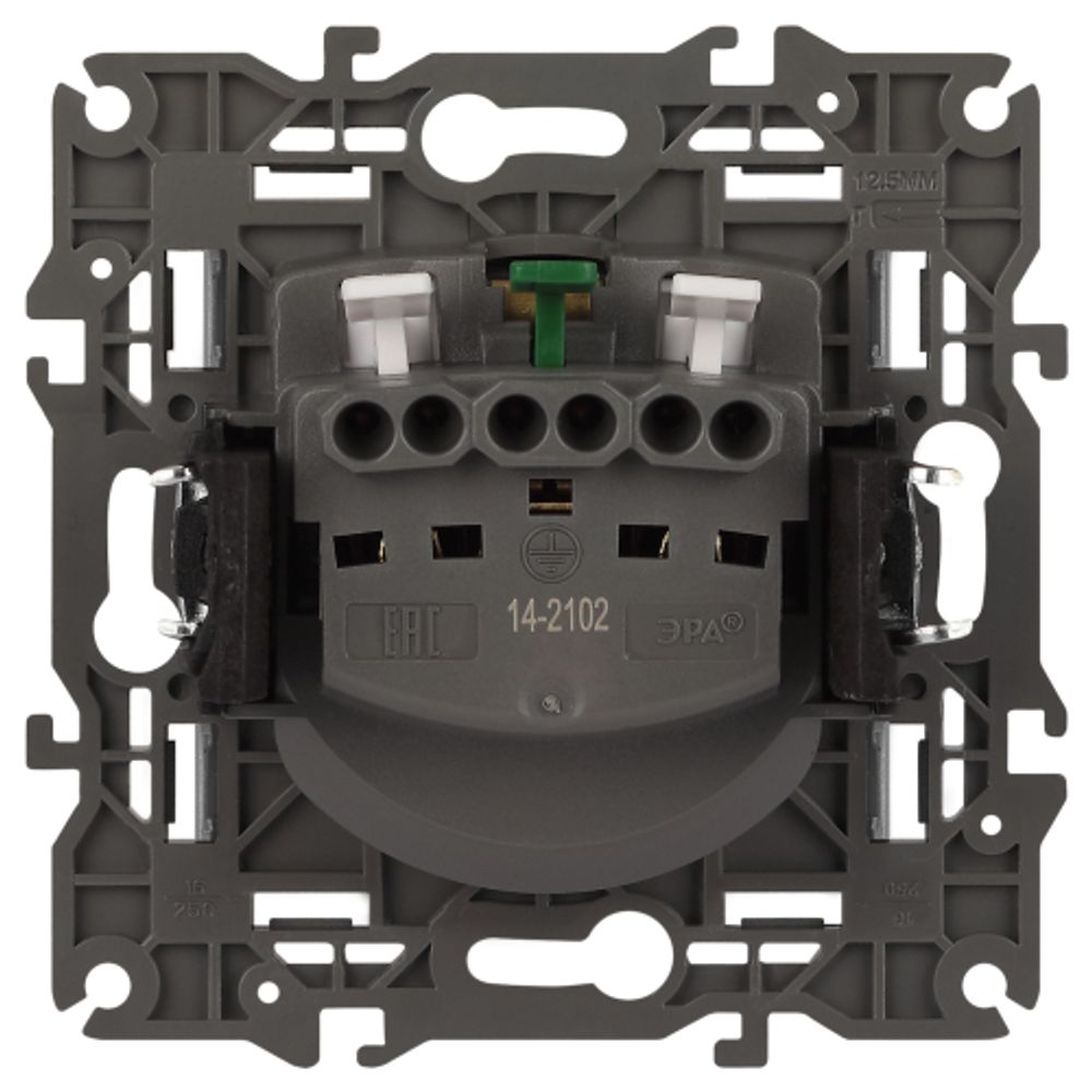 Розетка ЭРА Elegance 14-2102-16 с заземлением 2P+E Schuko со шторками 16А-250В титан