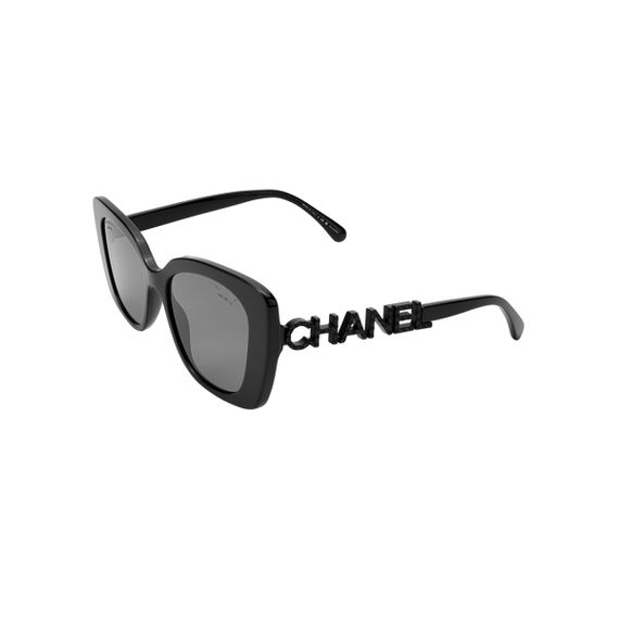 【 】 CHANEL /