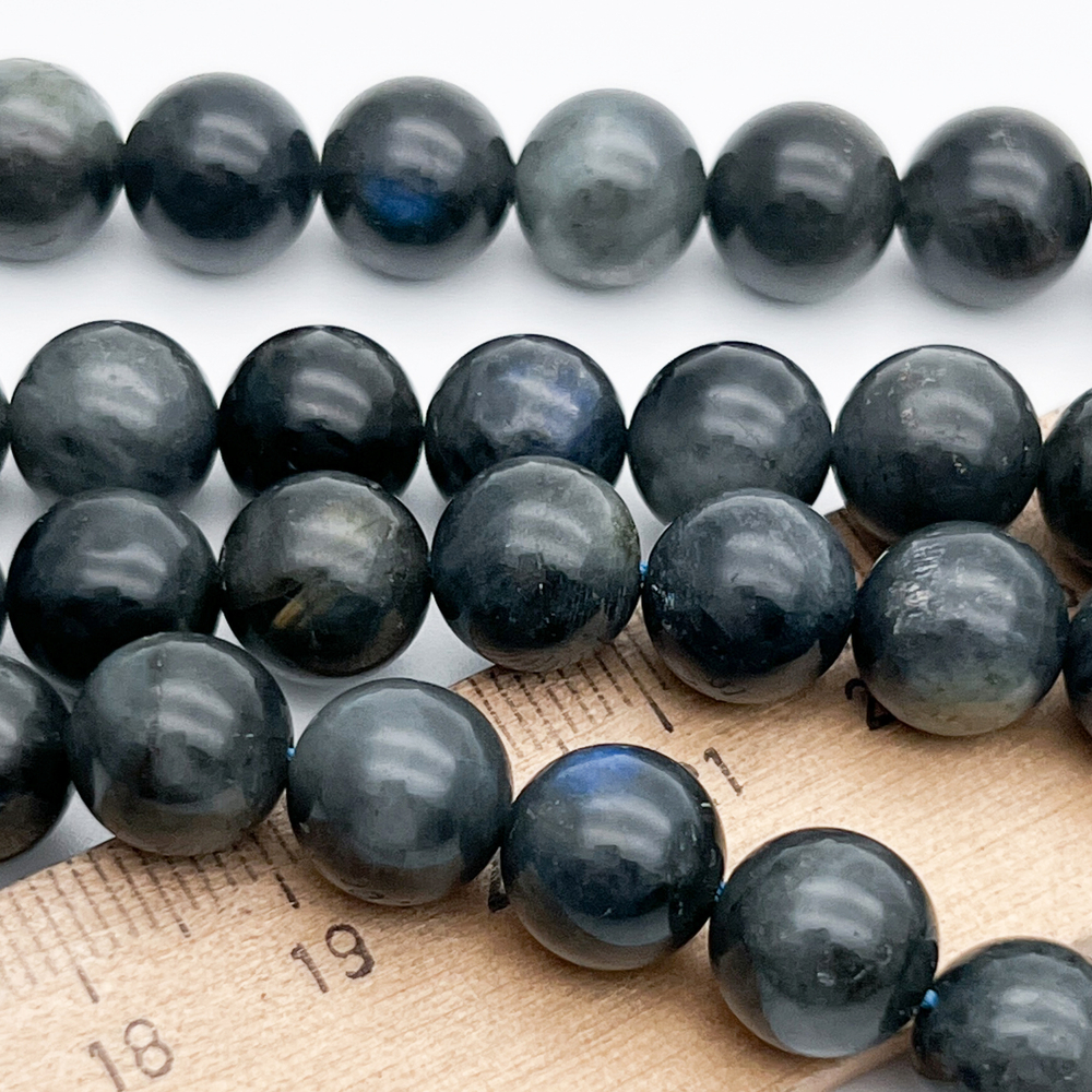 Лабрадор бусины, гладкий шар, диаметр около 10-10,1 мм, цена за 9 шт (1/4 нити)