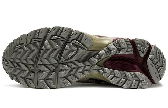 Кроссовки Asics Gel Kahana 8 Grey/Red