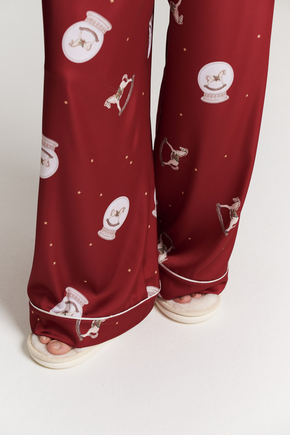 Костюм двойка с лошадьми - S размер