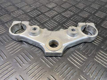 Траверса верхняя Yamaha V-Max 1200 054615