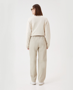 Объёмные брюки-карго