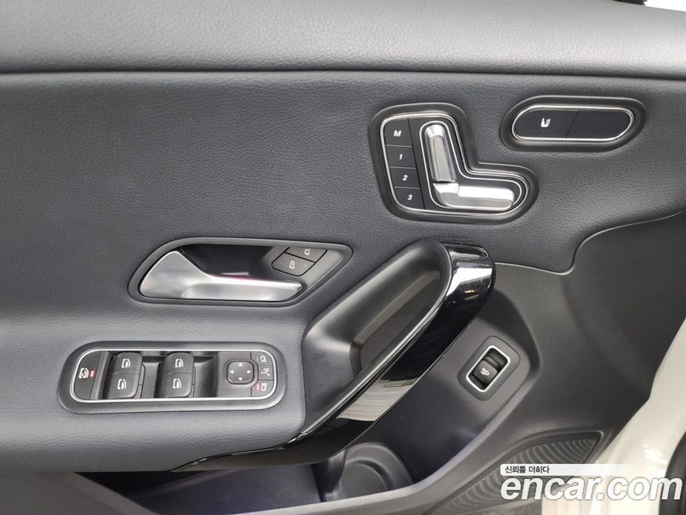 Mercedes-Benz A-Class W177 A220 Sedan (08.2020)