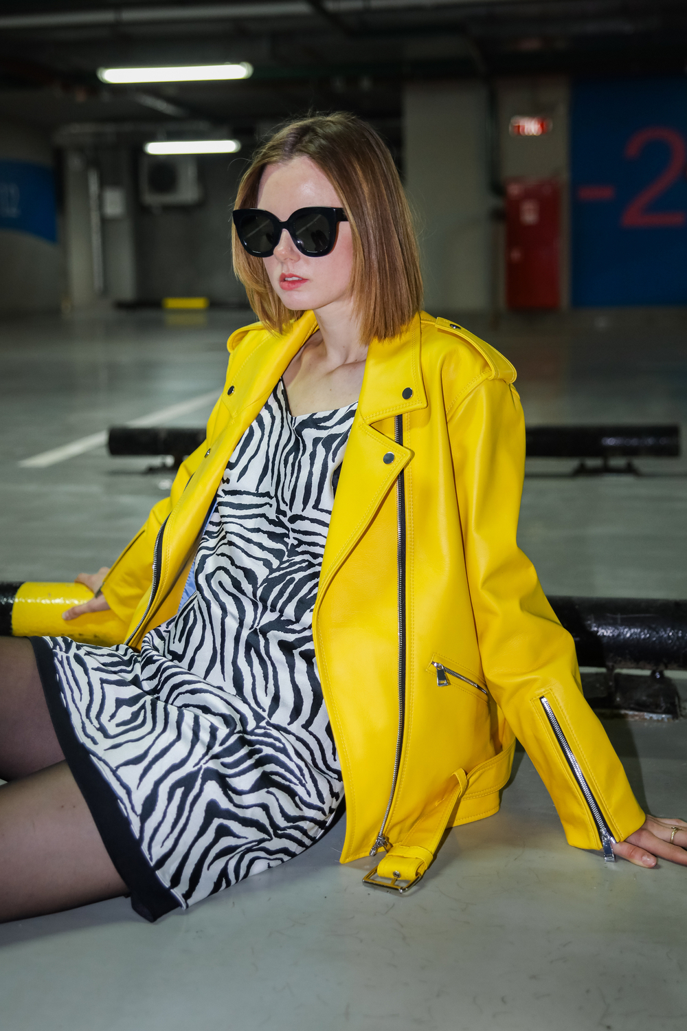 Косуха medium лимонная мягкая кожа