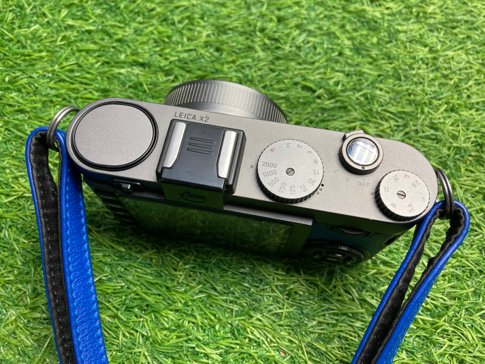 Leica Camera X2