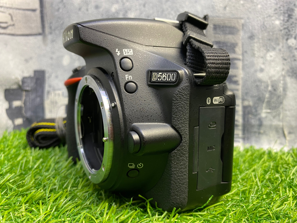 Nikon D5600 kit 18-55mm VR G ll Покупка/Продажа