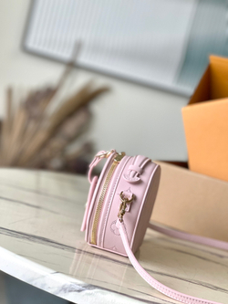 Louis Vuitton Mini Boite Chapeau