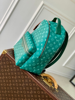 Louis Vuitton Discovery Backpack PM