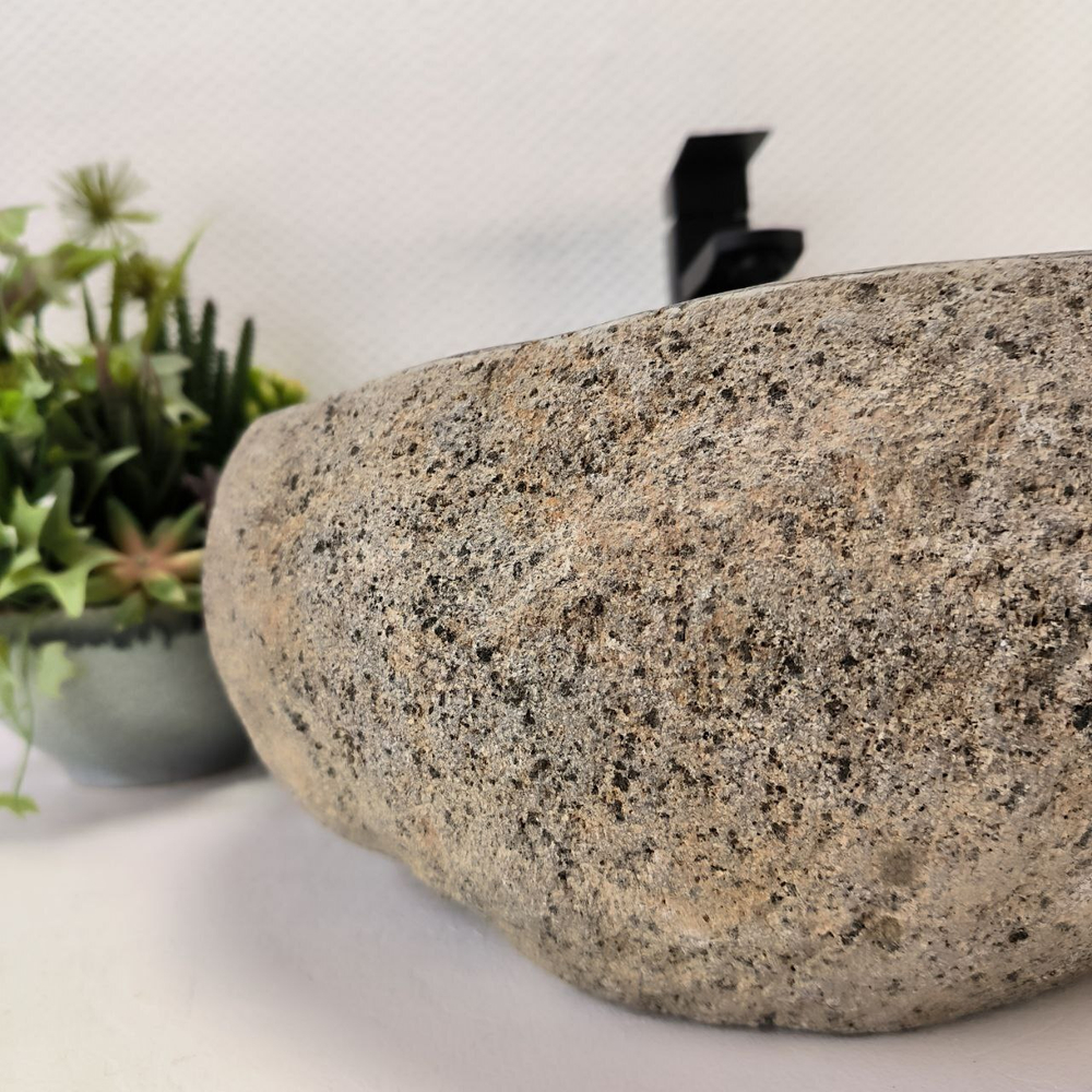 Раковина из речного камня RS-63562 (45*40*16) 0122