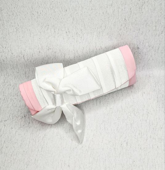 Клатч с бантом