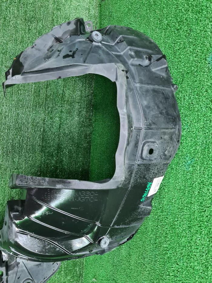 Подкрылок передний левый Nissan X-Trail T31 07-15