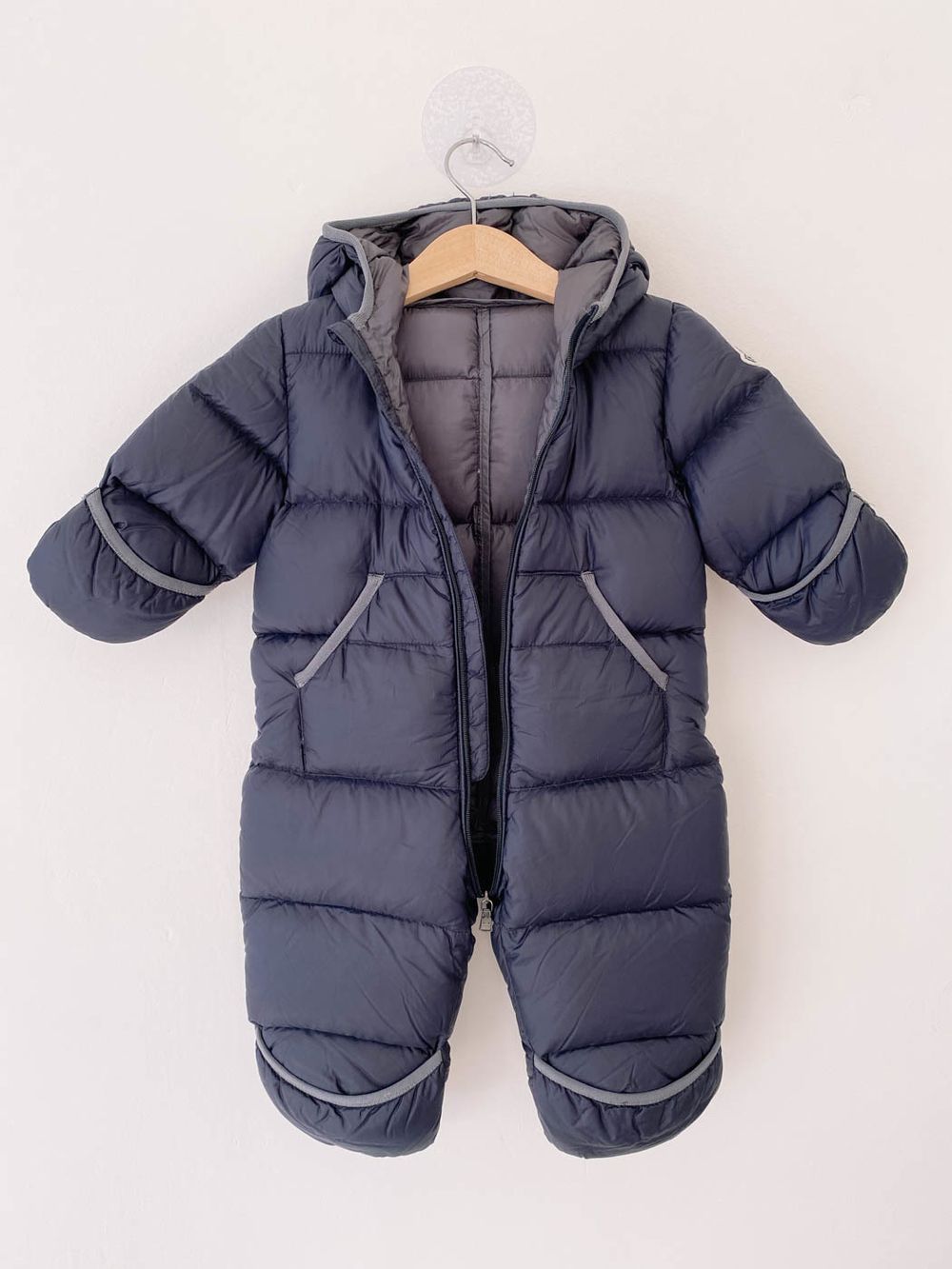 Комбинезон Moncler