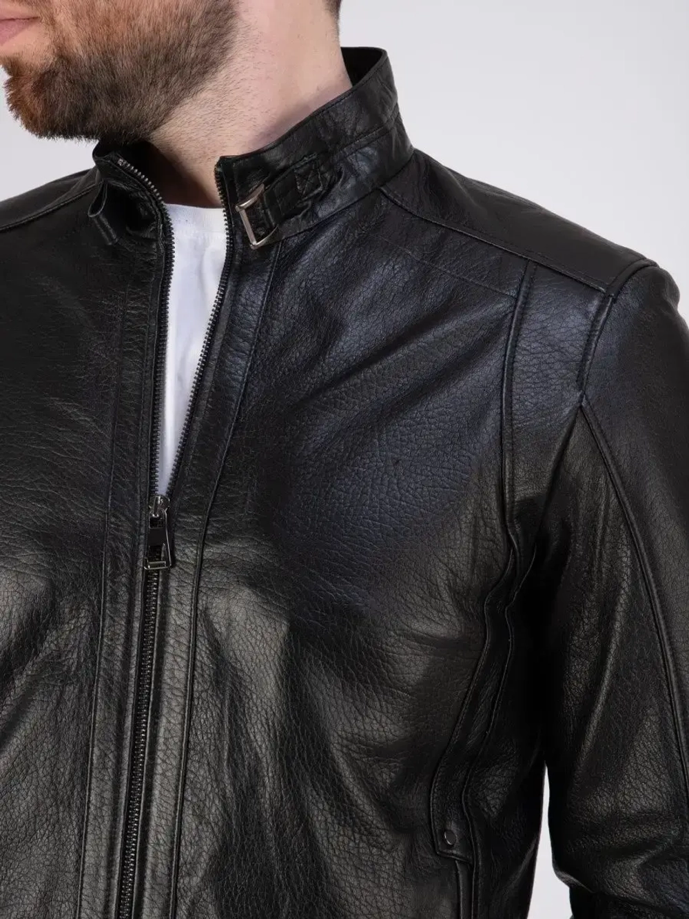 Кожаная куртка демисезонная