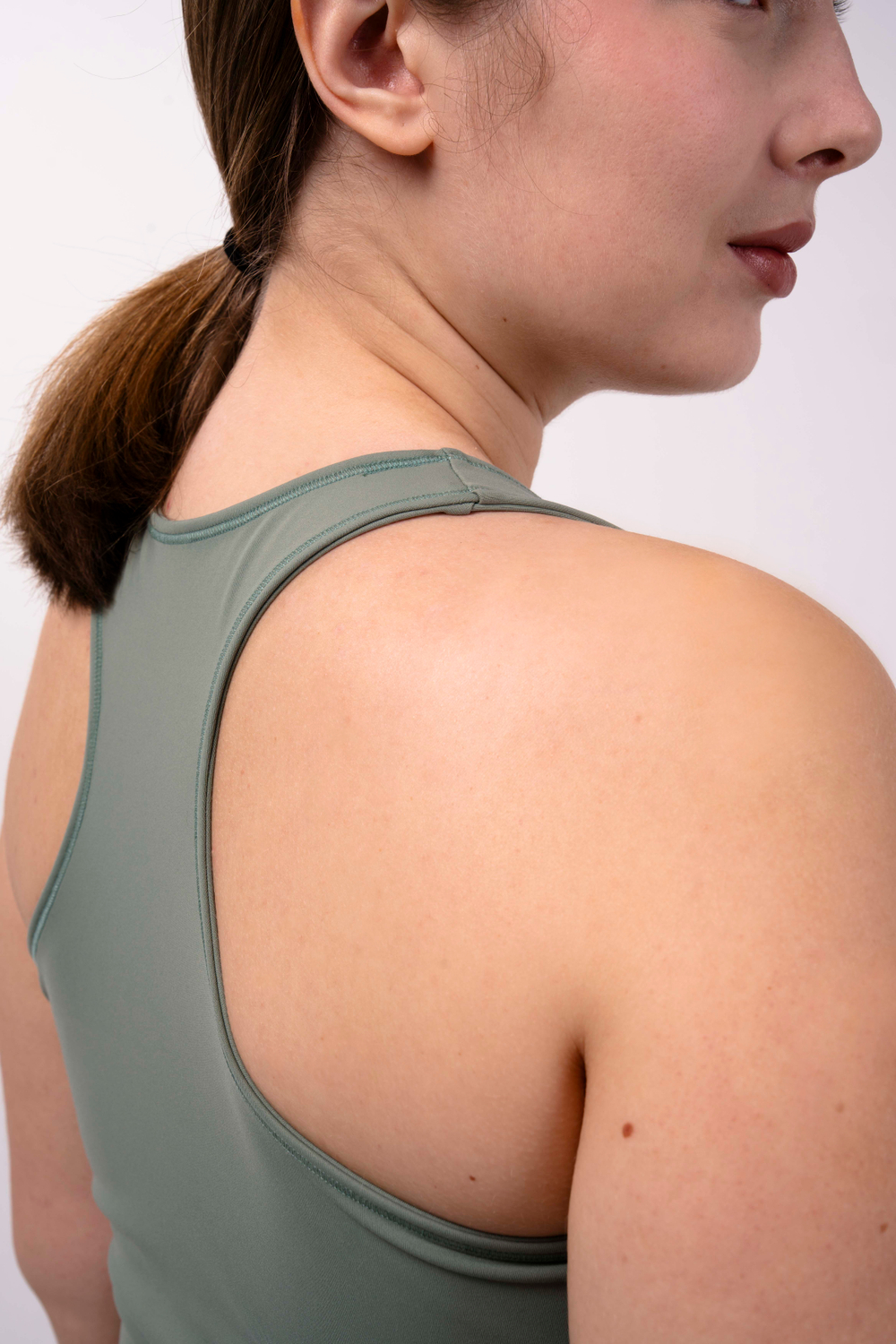 Спортивная майка из бифлекса с топом внутри