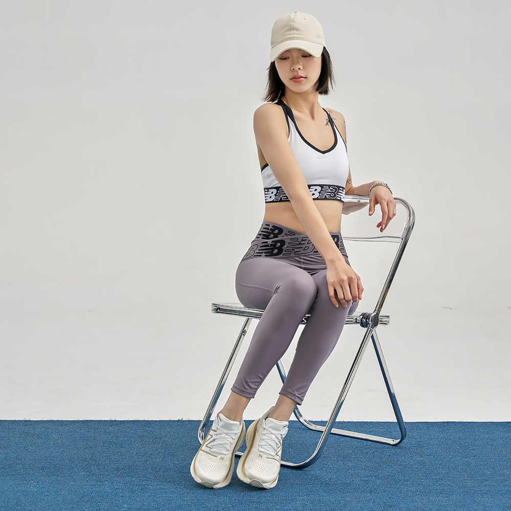 Кроссовки New Balance Fresh Foam X More V4 (Женская размерная сетка)