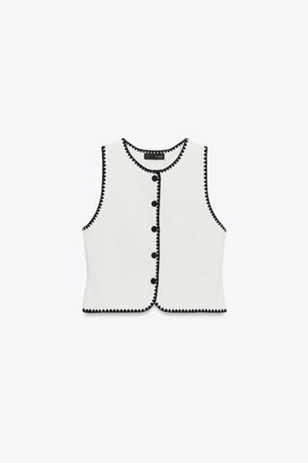 ZARA ТРИКОТАЖНЫЙ ЖИЛЕТ С КОНТРАСТНОЙ ВЫШИВКОЙ, БЕЛЫЙ