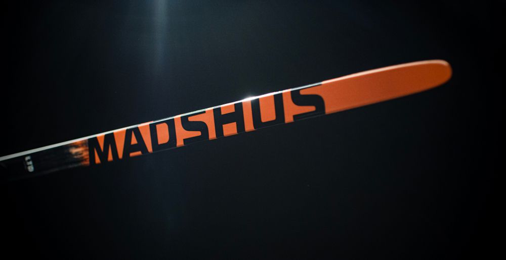 Профессиональные лыжи Madshus Redline Skate LTD (2025/2026) для конькового хода с базовой структурой