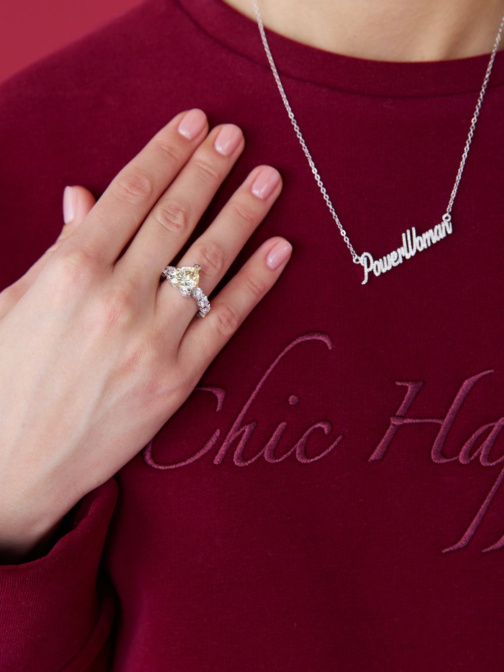 СВИТШОТ CHIC HAPPENS BORDO