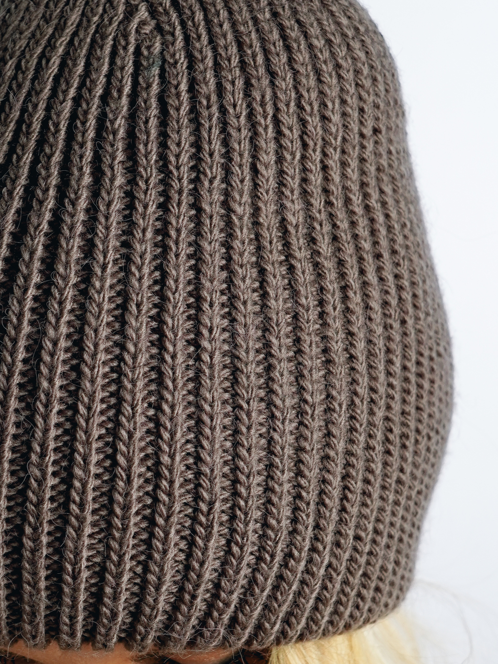 Шапка вязаная "Fishka" Мокко