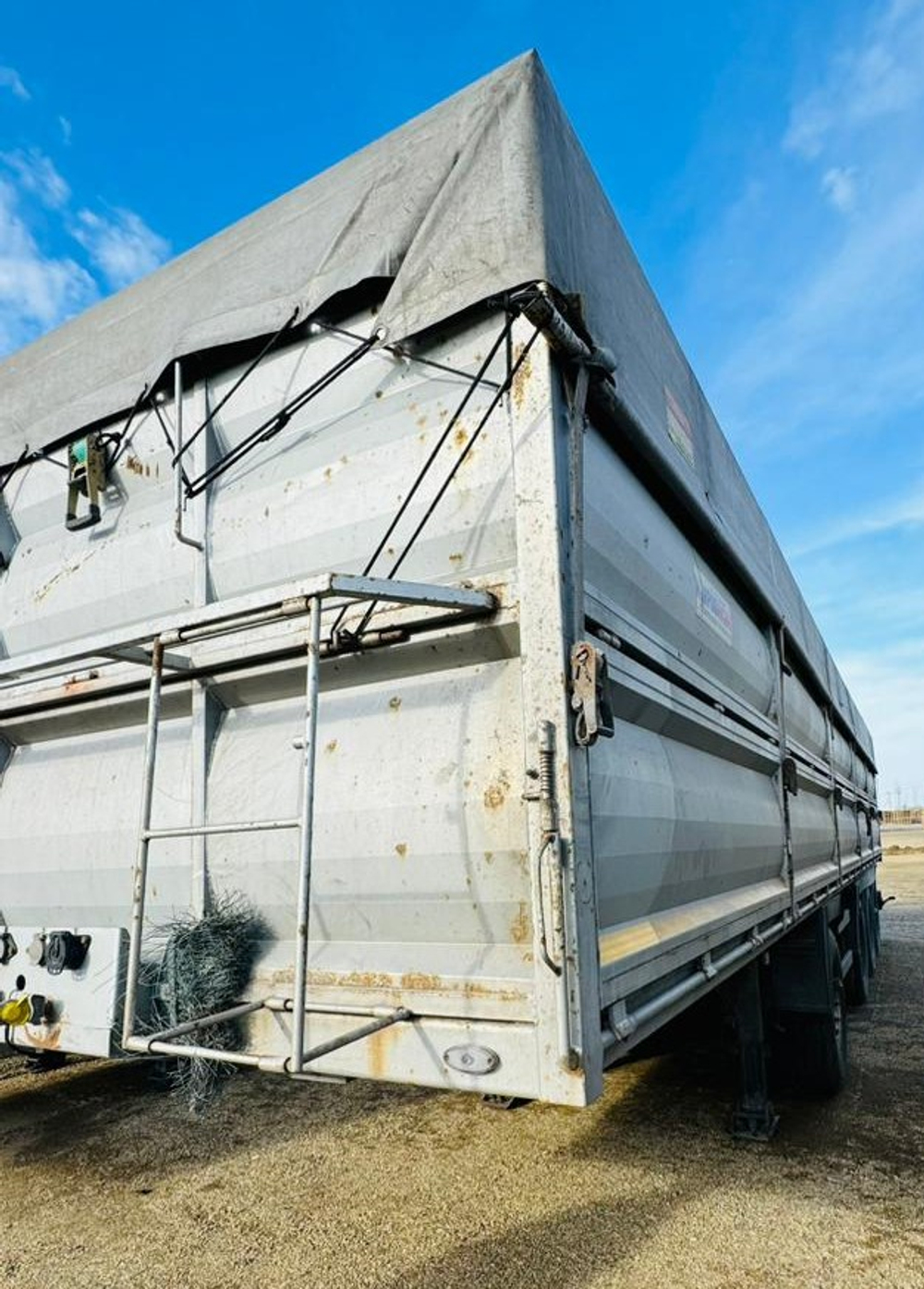 КРОПКУЗОВ 85057* Полуприцеп бортовой 85057B