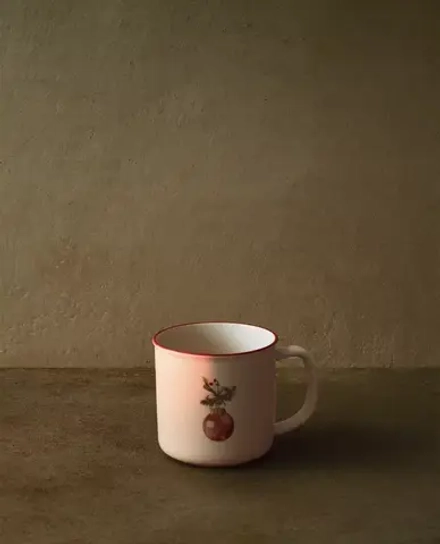 ZARA HOME ФАРФОРОВАЯ КРУЖКА С РОЖДЕСТВЕНСКИМ ДИЗАЙНОМ, БЕЛЫЙ/ЗЕЛЕНЫЙ