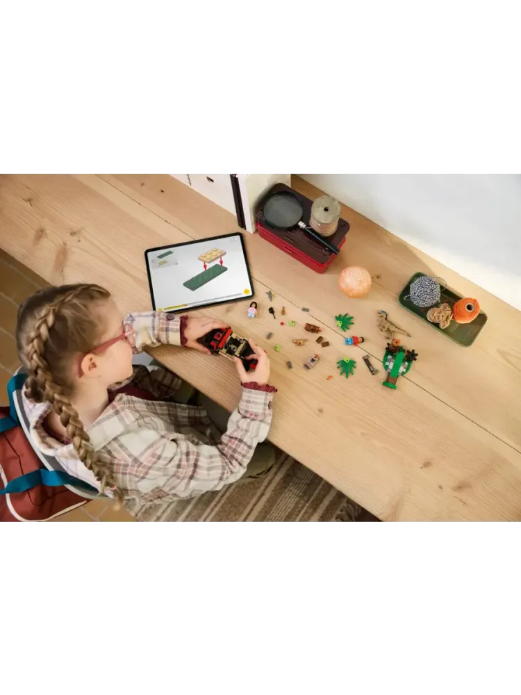 Конструктор Jurassic World 76972 Побег по бездорожью