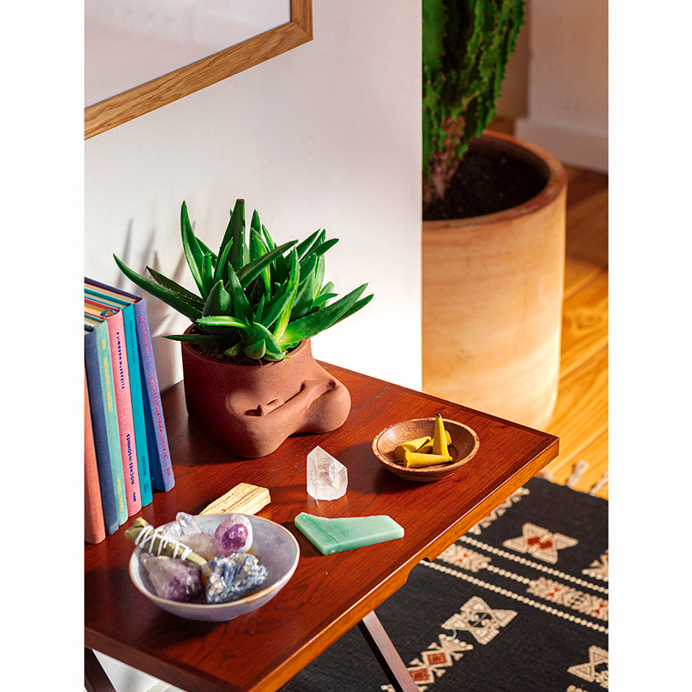 Горшок цветочный namaste